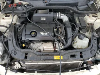 2011 MINI Hardtop S with VIN WMWSV3C56BTY15420, listed as a Copart auction lot 58050875 with 162,145 mi miles and Salvage title. Bid and sale history available at DreamBid. Image 11.