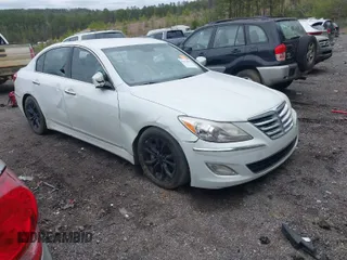 2012 Hyundai Genesis 3.8L with VIN KMHGC4DD3CU177743, listed as a IAAI auction lot 41834822 with 204,780 mi miles. Bid and sale history available at carsss.com. Image 1.