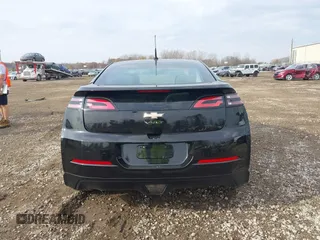 2013 Chevrolet Volt with VIN 1G1RC6E48DU121055, listed as a IAAI auction lot 40738276 with 139,600 mi miles and . Bid and sale history available at carsss.com. Image 16.