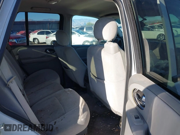 2008 Chevrolet TrailBlazer LT w/3LT with VIN 1GNDT13S282106193, listed as a IAAI auction lot 41823706 with 155,724 mi miles. Bid and sale history available at carsss.com. Image 8.