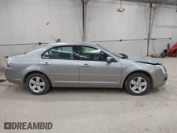 2009 Ford Fusion SE with VIN 3FAHP07159R106363, listed as a IAAI auction lot 41964993 with 167,361 mi miles. Bid and sale history available at carsss.com. Image 13.