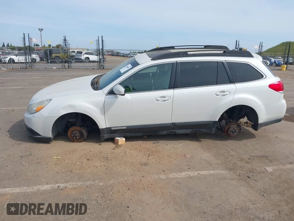 2012 Subaru Outback Limited с VIN 4S4BRBKC3C3207658, выставлен на аукционе IAAI как лот 42004494 с пробегом 138 698 миль миль и . История ставок и продаж доступна на DreamBid. Изображение 6.
