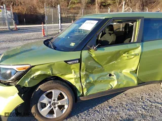 2019 Kia Soul with VIN KNDJN2A24K7916384, listed as a IAAI auction lot 41072543 with 86,603 mi miles. Bid and sale history available at carsss.com. Image 6.