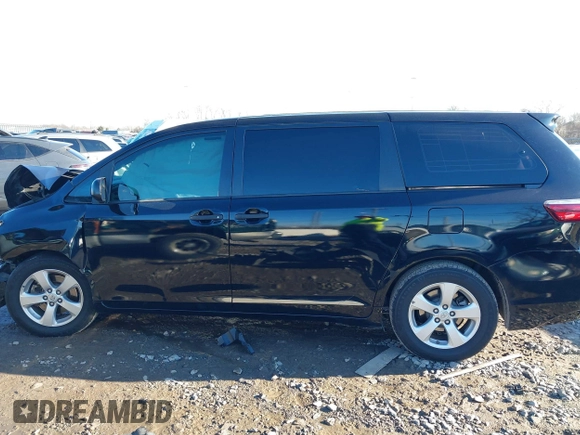 2017 Toyota Sienna L with VIN 5TDZZ3DC5HS774580, listed as a IAAI auction lot 41307502 with Not Provided miles and . Bid and sale history available at DreamBid. Image 13.