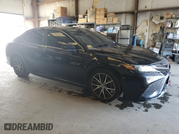 2021 Toyota Camry SE Nightshade with VIN 4T1T11AKXMU443394, listed as a Copart auction lot 45148225 with 58,886 mi miles and Clean Title. Bid and sale history available at carsss.com. Image 4.
