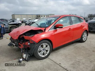 2012 Ford Focus SEL with VIN 1FAHP3M27CL333476, listed as a Copart auction lot 44325495 with 114,670 mi miles and Salvage Title. Bid and sale history available at carsss.com. Image 1.