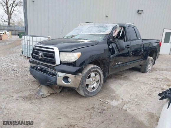2012 Toyota Tundra 4WD Truck with VIN 5TFUM5F18CX028952, listed as a IAAI auction lot 41497110 with 242,526 mi miles. Bid and sale history available at carsss.com. Image 2.