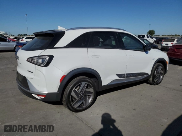 2021 Hyundai NEXO Limited z VIN KM8J84A61MU017049, wystawiony jako Copart lot #74327164 z przebiegiem 14 173 mil mil oraz Czysty tytuł • Clean title. Historia ofert i sprzedaży dostępna na DreamBid. Obrazek 3.
