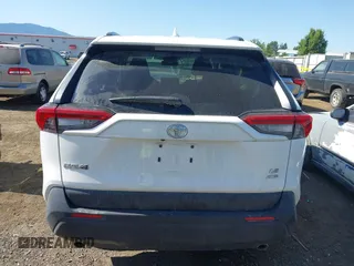 2019 Toyota RAV4 LE с VIN JTMG1RFV7KD037853, выставлен на аукционе IAAI как лот 42453802 с пробегом 124 348 миль миль и . История ставок и продаж доступна на DreamBid. Изображение 17.