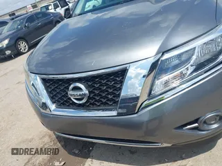 2016 Nissan Pathfinder S with VIN 5N1AR2MM4GC652935, listed as a IAAI auction lot 42101585 with 161,754 mi miles and . Bid and sale history available at DreamBid. Image 12.