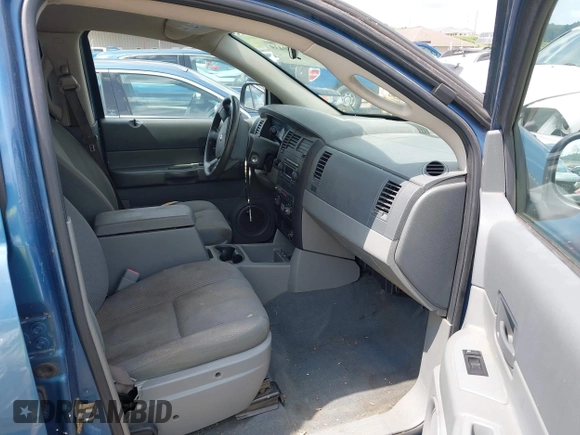 2005 Dodge Durango SXT with VIN 1D4HB38N95F575185, listed as a IAAI auction lot 42680439 with 201,781 mi miles and . Bid and sale history available at DreamBid. Image 5.