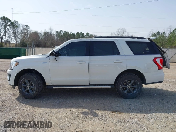 2021 Ford Expedition XLT with VIN 1FMJU1JT3MEA73083, listed as a IAAI auction lot 41770937 with 40,588 mi miles and . Bid and sale history available at DreamBid. Image 14.