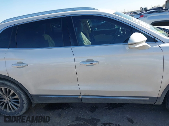 2016 Lincoln MKX Select with VIN 2LMTJ6KR1GBL75185, listed as a IAAI auction lot 41706363 with 135,844 mi miles and . Bid and sale history available at carsss.com. Image 14.