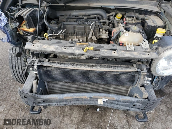 2018 Jeep Renegade Sport with VIN ZACCJBAB2JPH58620, listed as a Copart auction lot 52049295 with 148,022 mi miles and Salvage title. Bid and sale history available at DreamBid. Image 11.