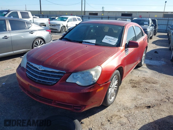 2008 Chrysler Sebring Touring z VIN 1C3LC56KX8N261620, wystawiony jako IAAI lot #41663202 z przebiegiem 194 237 mil mil oraz . Historia ofert i sprzedaży dostępna na DreamBid. Obrazek 2.