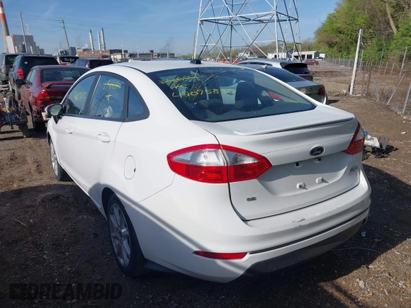 2019 Ford Fiesta SE z VIN 3FADP4BJ9KM136689, wystawiony jako IAAI lot #42095835 z przebiegiem 80 856 mil mil oraz . Historia ofert i sprzedaży dostępna na DreamBid. Obrazek 3.