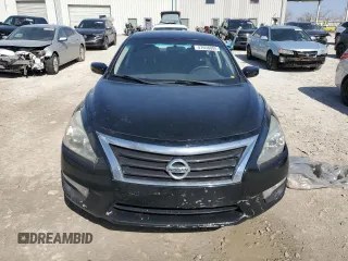 2014 Nissan Altima SV with VIN 1N4AL3AP9EN245971, listed as a Copart auction lot 47658605 with 208,646 mi miles and Salvage Title. Bid and sale history available at DreamBid. Image 5.