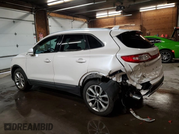 2019 Lincoln MKC Select z VIN 5LMCJ2D9XKUL26052, wystawiony jako Copart lot #54118395 z przebiegiem 66 335 mil mil oraz Szkoda całkowita • Salvage title. Historia ofert i sprzedaży dostępna na DreamBid. Obrazek 2.