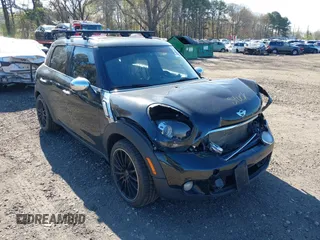 2012 MINI Countryman S with VIN WMWZC3C52CWM27234, listed as a IAAI auction lot 39264317 with 177,398 mi miles and . Bid and sale history available at DreamBid. Image 1.