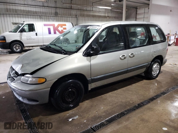 2000 Dodge Caravan SE with VIN 2B4GP45G7YR822770, listed as a Copart auction lot 86096444 with 128,592 mi miles and Salvage Title. Bid and sale history available at carsss.com. Image 1.