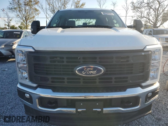 2024 Ford Super Duty F-250 SRW XL with VIN 1FT7W2BA8RED42634, listed as a Copart auction lot 88526935 with 8,667 mi miles and Non Repairable. Bid and sale history available at carsss.com. Image 5.