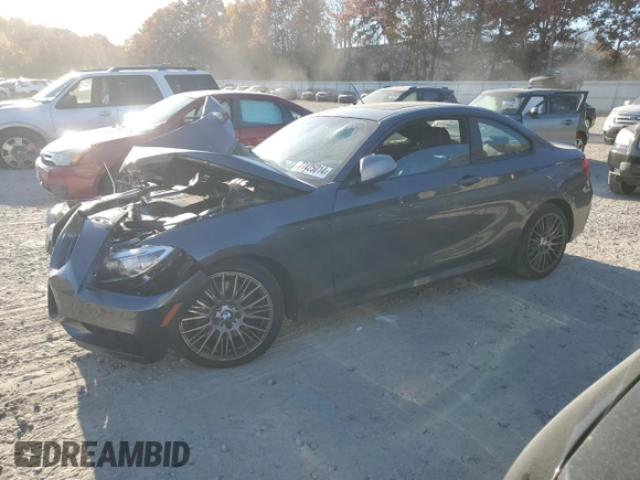 2015 BMW 2 Series M235i xDrive with VIN WBA1J9C56FV371010, listed as a Copart auction lot 77425014 with 269,033 mi miles and Clean Title. Bid and sale history available at carsss.com. Image 1.