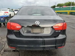 2011 Volkswagen Jetta SE with VIN 3VWDX7AJ0BM330408, listed as a Copart auction lot 61417785 with 152,588 mi miles and Salvage title. Bid and sale history available at DreamBid. Image 6.