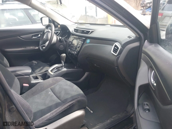 2016 Nissan Rogue S with VIN JN8AT2MV8GW140290, listed as a IAAI auction lot 42018066 with 136,219 mi miles. Bid and sale history available at carsss.com. Image 5.