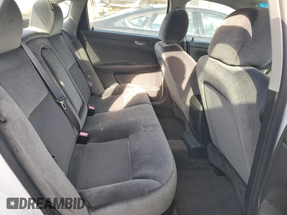 2015 Chevrolet Impala LT with VIN 2G1WB5E37F1108576, listed as a Copart auction lot 82569794 with 118,713 mi miles and Clean Title. Bid and sale history available at DreamBid. Image 10.
