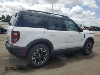 2024 Ford Bronco Sport Outer Banks with VIN 3FMCR9C67RRF59979, listed as a Copart auction lot 61440025 with 3,224 mi miles and Salvage title. Bid and sale history available at DreamBid. Image 3.