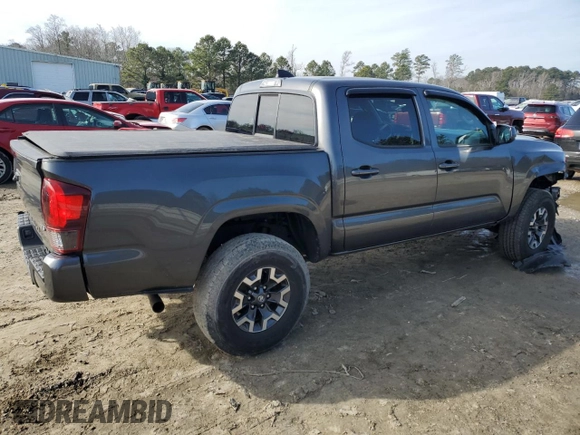 2022 Toyota Tacoma SR z VIN 3TMCZ5ANXNM473533, wystawiony jako Copart lot #46214655 z przebiegiem 42 660 mil mil oraz Szkoda całkowita • Salvage title. Historia ofert i sprzedaży dostępna na DreamBid. Obrazek 3.