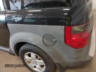 2004 Honda Element EX with VIN 5J6YH285X4L012419, listed as a IAAI auction lot 42664448 with 58,869 mi miles and . Bid and sale history available at DreamBid. Image 6.