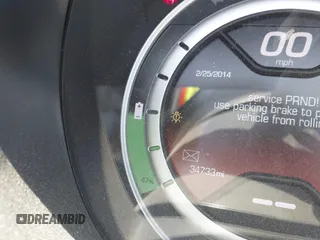 2015 FIAT 500e с VIN 3C3CFFGE6FT732844, выставлен на аукционе IAAI как лот 42212123 с пробегом 34 733 миль миль и . История ставок и продаж доступна на DreamBid. Изображение 13.