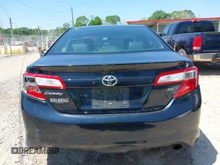 2012 Toyota Camry L with VIN 4T1BF1FK3CU057968, listed as a IAAI auction lot 42003615 with 229,219 mi miles. Bid and sale history available at carsss.com. Image 17.