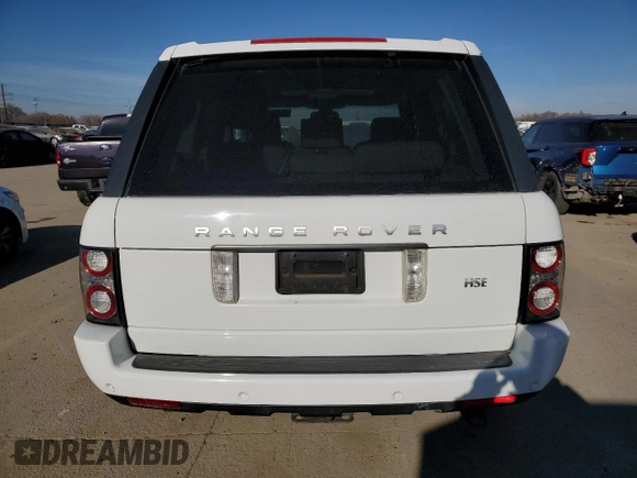 2011 Land Rover Range Rover HSE Lux z VIN SALMF1D49BA354883, wystawiony jako Copart lot #42606835 z przebiegiem 124 810 mil mil oraz Szkoda całkowita • Salvage title. Historia ofert i sprzedaży dostępna na DreamBid. Obrazek 6.
