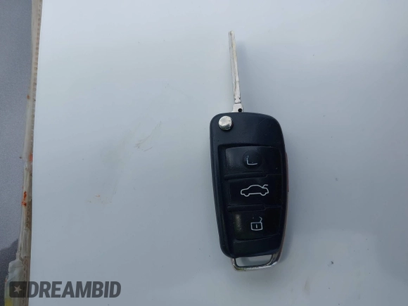 2012 Audi Q7 Premium Plus with VIN WA1LGAFEXCD008924, listed as a IAAI auction lot 42619348 with 153,529 mi miles and . Bid and sale history available at DreamBid. Image 11.