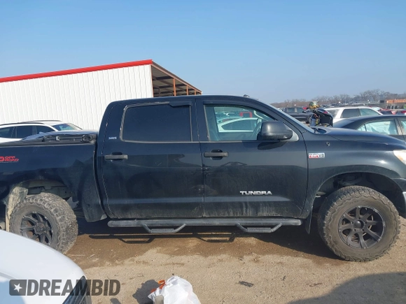 2013 Toyota Tundra 4WD Truck with VIN 5TFDW5F12DX318714, listed as a IAAI auction lot 41516584 with 1 mi miles. Bid and sale history available at carsss.com. Image 12.