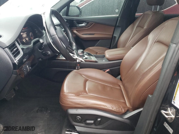 2017 Audi Q7 Premium Plus with VIN WA1LAAF72HD020432, listed as a Copart auction lot 42598115 with 117,639 mi miles and Salvage Title. Bid and sale history available at carsss.com. Image 7.