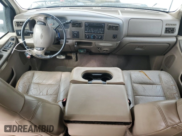 2001 Ford Super Duty F-250 XL with VIN 1FTNW21F11EA94638, listed as a Copart auction lot 52372155 with 363,199 mi miles and Salvage Title. Bid and sale history available at carsss.com. Image 8.