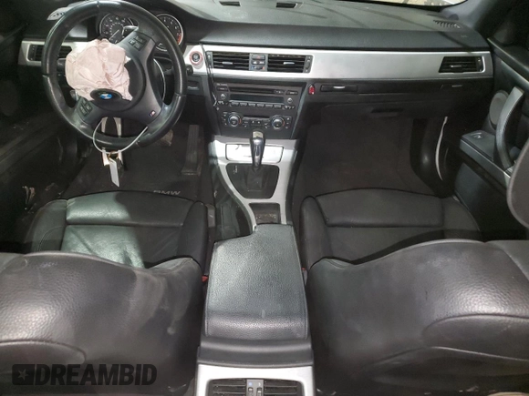 2013 BMW 3 Series 328i with VIN WBAKE3C51DE771057, listed as a Copart auction lot 85058134 with Not Provided miles and Salvage Title. Bid and sale history available at DreamBid. Image 8.