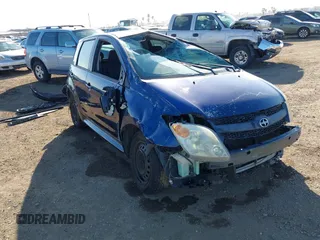 2006 Scion xA z VIN JTKKT624760163880, wystawiony jako IAAI lot #41602885 z przebiegiem 242 766 mil mil oraz . Historia ofert i sprzedaży dostępna na DreamBid. Obrazek 1.