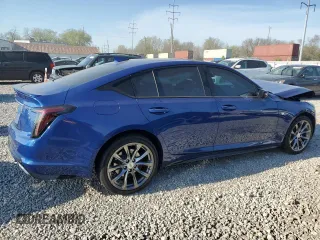 2020 Cadillac CT5 Sport z VIN 1G6DU5RK5L0125333, wystawiony jako Copart lot #53879185 z przebiegiem 54 218 mil mil oraz Szkoda całkowita • Salvage title. Historia ofert i sprzedaży dostępna na DreamBid. Obrazek 3.