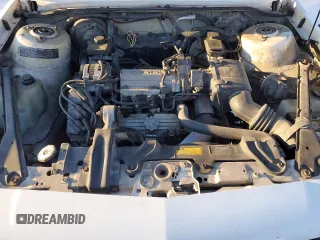 1991 Oldsmobile Cutlass z VIN 1G3AJ54N9M6353764, wystawiony jako Copart lot #87502015 z przebiegiem 170 646 mil mil oraz Szkody całkowita. Historia ofert i sprzedaży dostępna na DreamBid. Obrazek 11.