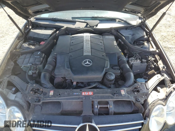 2005 Mercedes-Benz CLK 500 with VIN WDBTK75GX5T045859, listed as a Copart auction lot 51100995 with 130,761 mi miles and Salvage title. Bid and sale history available at DreamBid. Image 11.