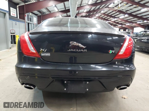 2016 Jaguar XJ R-Sport z VIN SAJWJ1CD0G8V98860, wystawiony jako Copart lot #79899934 z przebiegiem 72 410 mil mil oraz Czysty tytuł • Clean title. Historia ofert i sprzedaży dostępna na DreamBid. Obrazek 6.