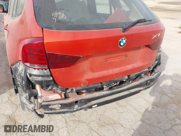2014 BMW X1 sDrive28i with VIN WBAVM1C50EVW53376, listed as a IAAI auction lot 41838580 with 114,054 mi miles. Bid and sale history available at carsss.com. Image 6.