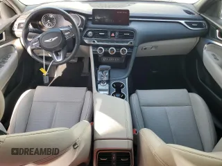 2023 Genesis G70 2.0T z VIN KMTG34TA0PU134125, wystawiony jako Copart lot #52253545 z przebiegiem 11 077 mil mil oraz Szkoda całkowita • Salvage title. Historia ofert i sprzedaży dostępna na DreamBid. Obrazek 8.