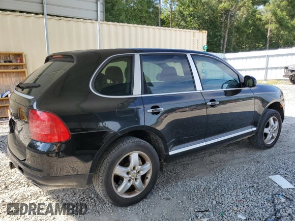 2005 Porsche Cayenne S z VIN WP1AB29P45LA66114, wystawiony jako Copart lot #68756294 z przebiegiem 79 073 mil mil oraz Nie do naprawy. Historia ofert i sprzedaży dostępna na DreamBid. Obrazek 3.