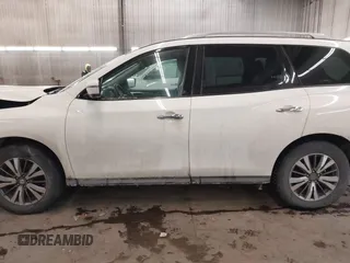 2020 Nissan Pathfinder SL z VIN 5N1DR2CM3LC596348, wystawiony jako IAAI lot #41541246 z przebiegiem 110 509 mil mil oraz . Historia ofert i sprzedaży dostępna na DreamBid. Obrazek 15.