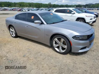 2018 Dodge Charger R/T z VIN 2C3CDXCT0JH179142, wystawiony jako Copart lot #54011495 z przebiegiem 105 259 mil mil oraz Szkoda całkowita • Salvage title. Historia ofert i sprzedaży dostępna na DreamBid. Obrazek 4.